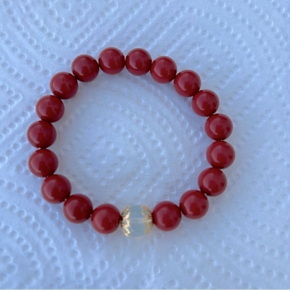Chunky red coral and moonstone 10 mm beads handmade unisex bracelet. New - Picture 1 of 5